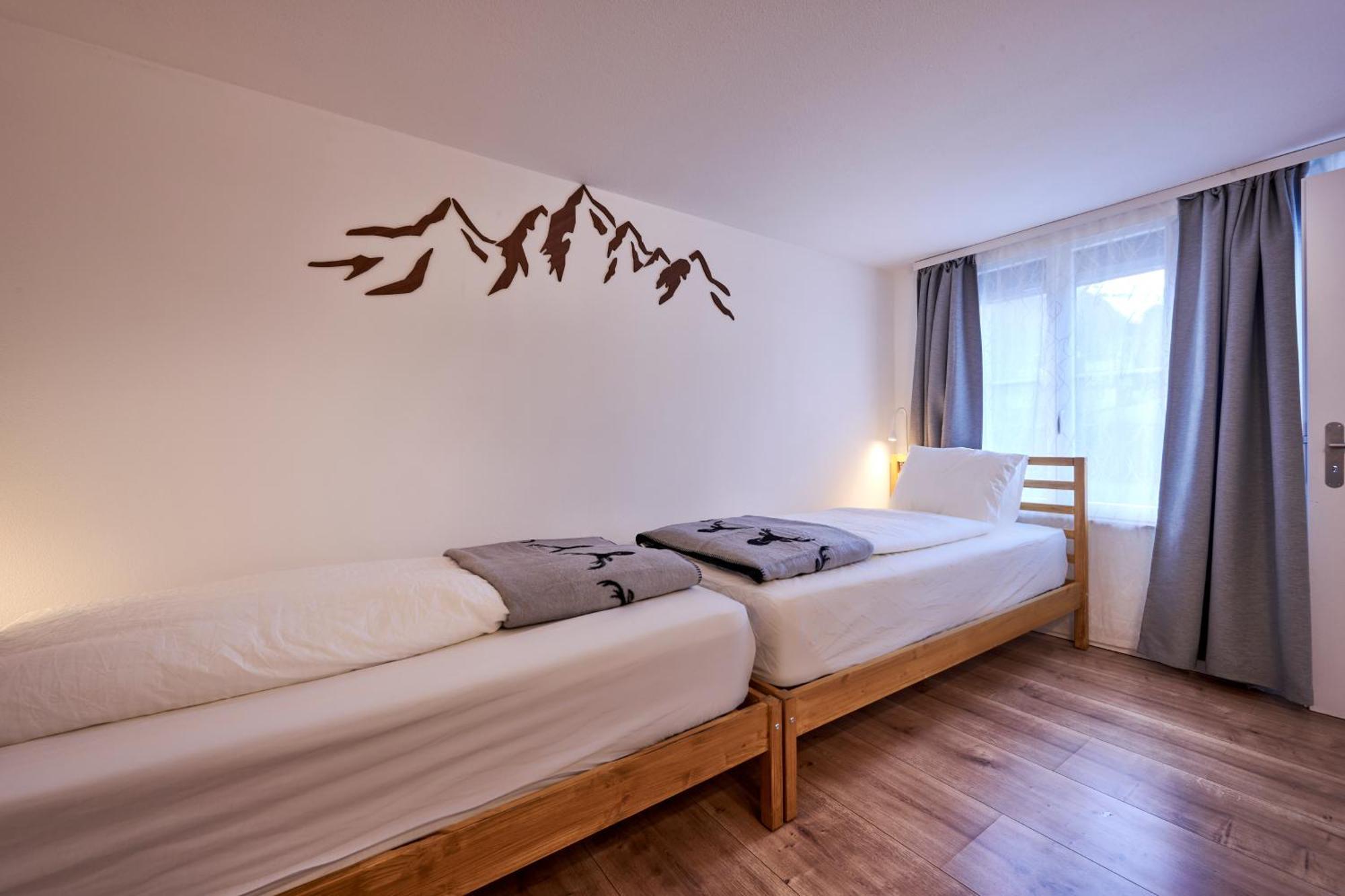 2 Bedroom Mountain View Apartment อินเทอร์ลาเคน ภายนอก รูปภาพ
